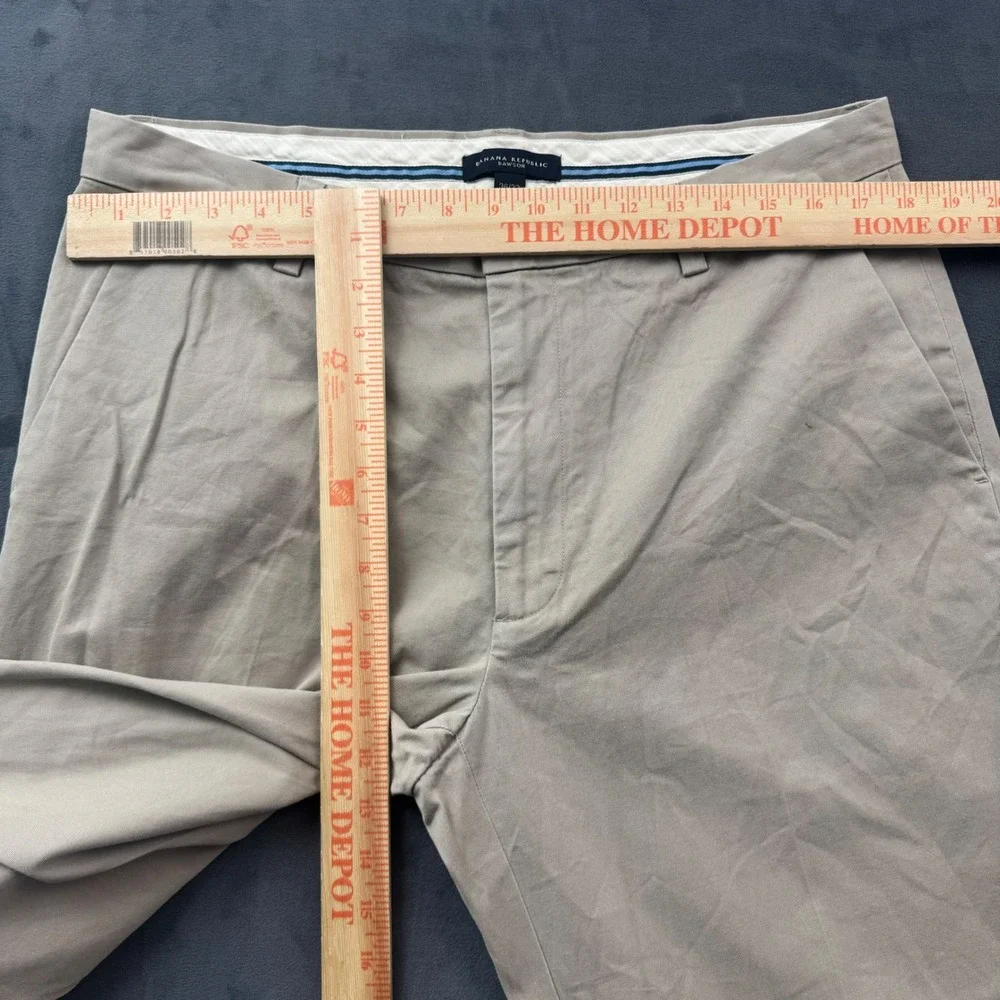 Banana Republic Dawson Chinos Mens 36x32 Khaki Tan Cotton Straight Leg Pants